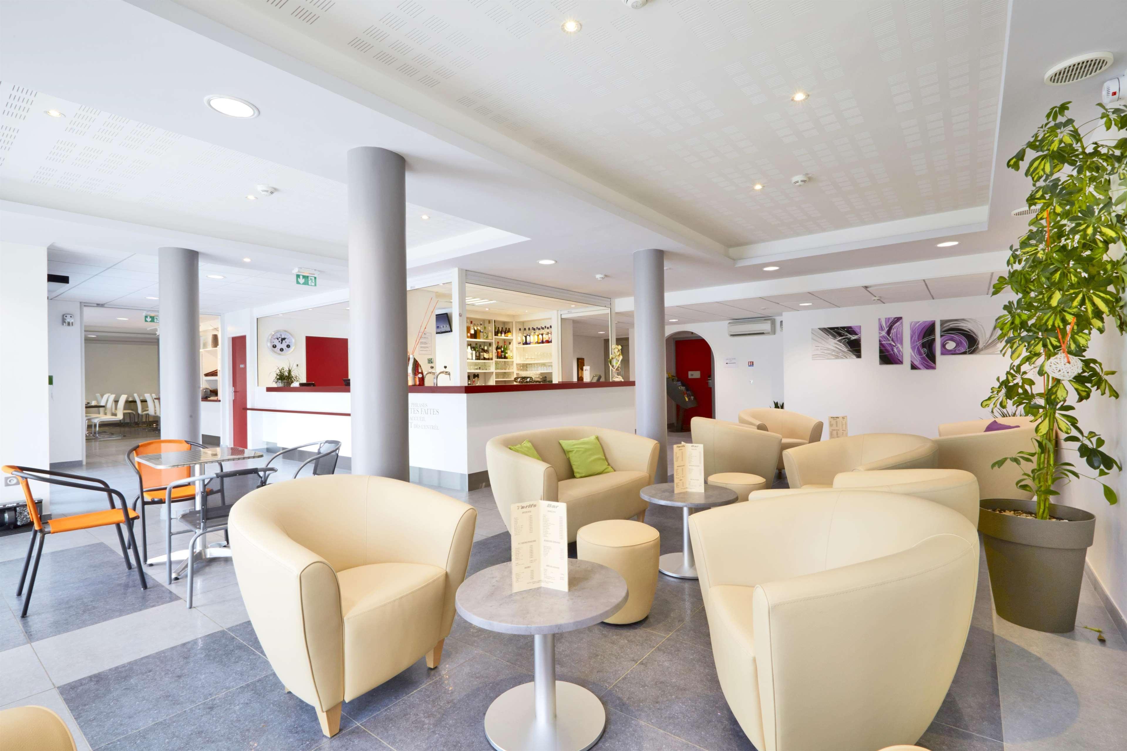 กีริอาด แซ็ง เชอลี ดาปแชร์ แอร์ เดอ ลา โลเซร์ Hotel Albaret-Sainte-Marie ภายนอก รูปภาพ