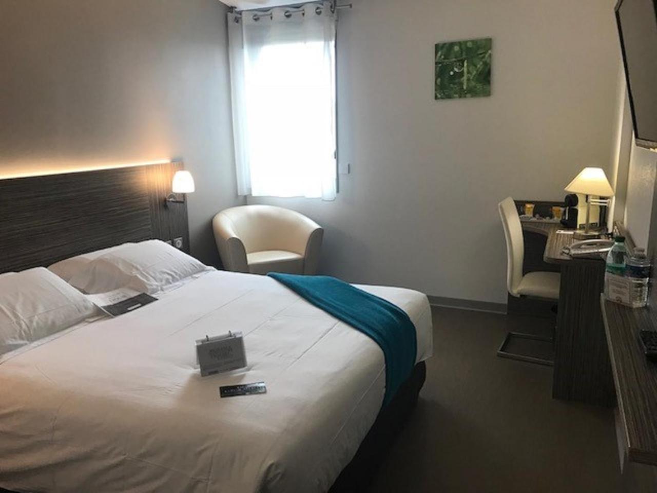 กีริอาด แซ็ง เชอลี ดาปแชร์ แอร์ เดอ ลา โลเซร์ Hotel Albaret-Sainte-Marie ภายนอก รูปภาพ